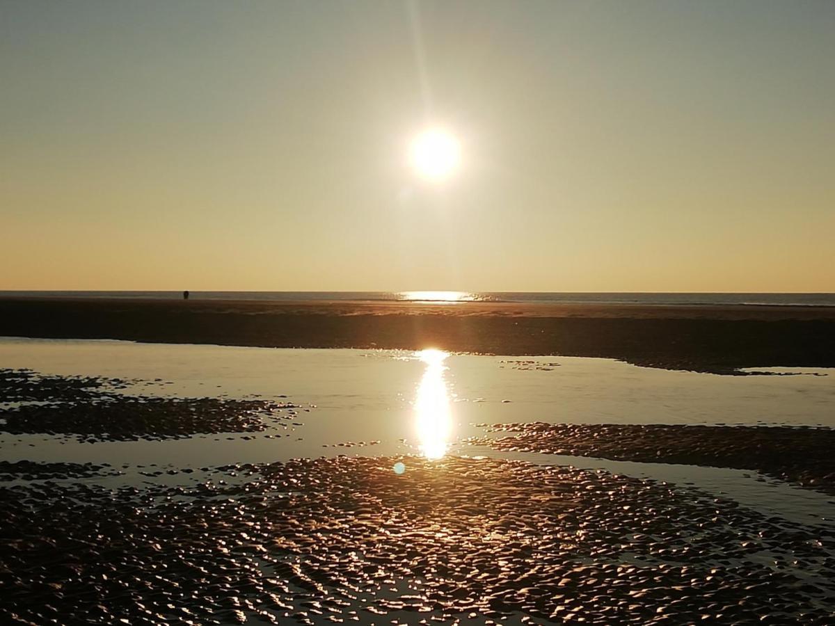Fort-Mahon : Superbe T2 A 2 Pas De La Plage Avec Parking Prive - Fr-1-482-15 외부 사진